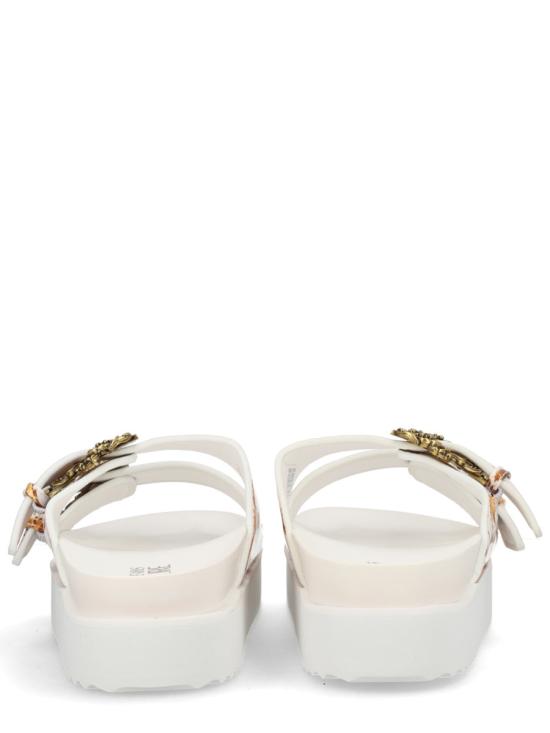 26SS 베르사체 바로크 버클 아리조나 샌들 80VA3SM1 ZS366G03 WHITE - VERSACE