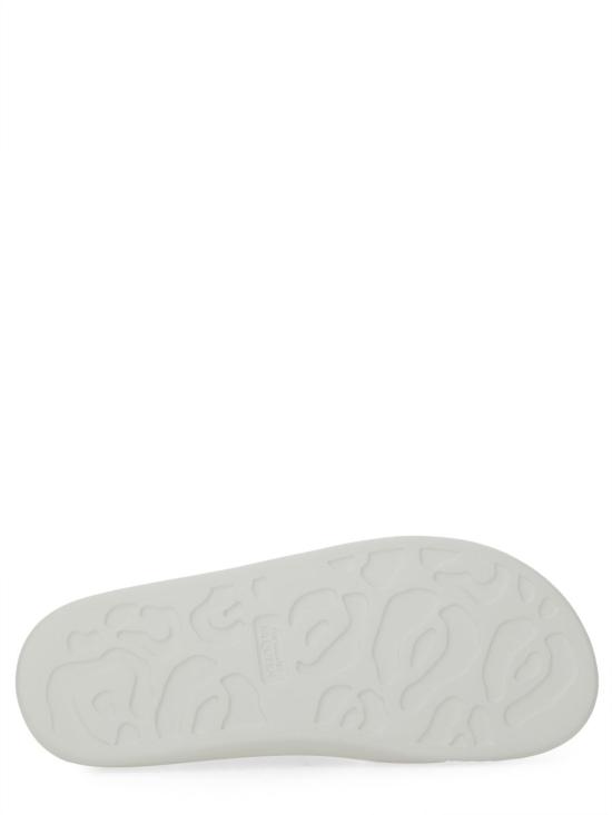 26SS 알렉산더 맥퀸 하이브리드 슬라이드 658063 W4Z529339 WHITE