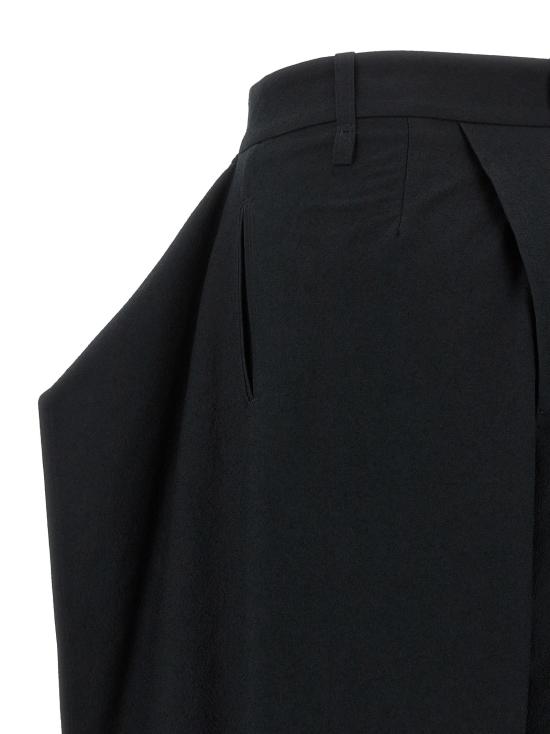 26FW 이세이 미야케 숏팬츠 IS341935BM BLACK - ISSEY MIYAKE