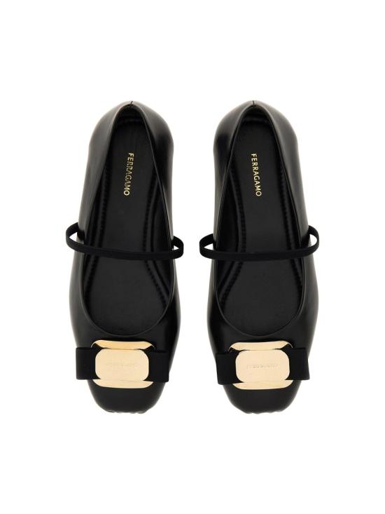 26SS 살바토레 페라가모 플랫 슈즈 768868 01H345005 BLACK - SALVATORE FERRAGAMO