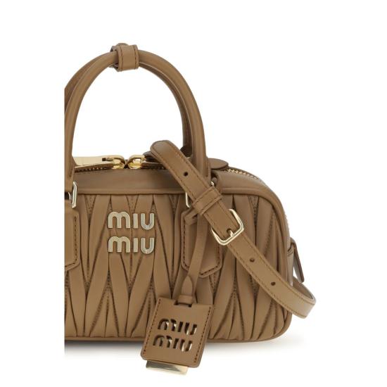 26FW 미우미우 아르카디 마테라쎄 나파 가죽 백 MI5BB142VOONAN88F098LBB BEIGE - MIU MIU