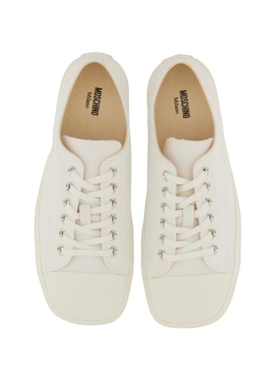 25FW 모스키노 스니커즈 MB15053G0N GR010A WHITE - MOSCHINO