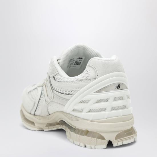 26FW 뉴발란스 스니커즈 U19541R3LE Beige - NEW BALANCE