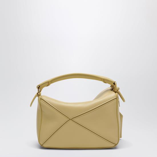 26FW 로에베 퍼즐 라이트웨이트 미디엄 숄더백 A510PLIX18LE Beige - LOEWE