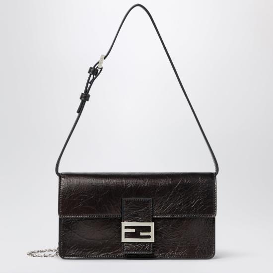 26FW 펜디 지갑 8M0602B14M Black
