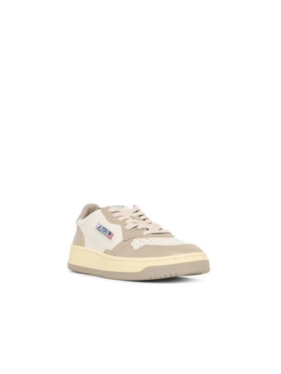 26FW 오트리 메달리스트 로우 레더 스니커즈 AULW WB67 White - AUTRY