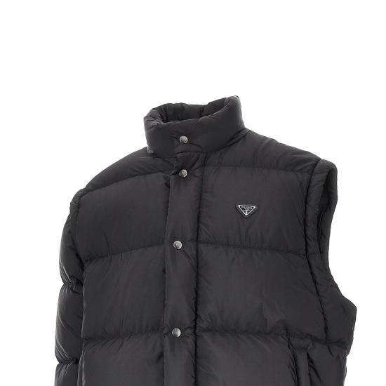 26FW 프라다 리나일론 스탠드 칼라 숏 다운 패딩 SGC863SOOO1WQ9 Black - PRADA
