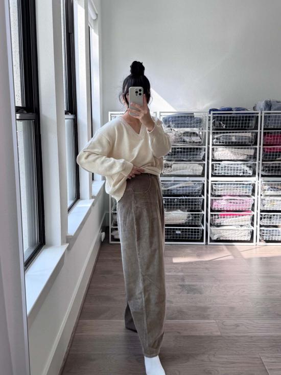  르 본 숍 스웨터 르봉숍 애비 코튼 브이넥  내추럴 - LE BON SHOPPE