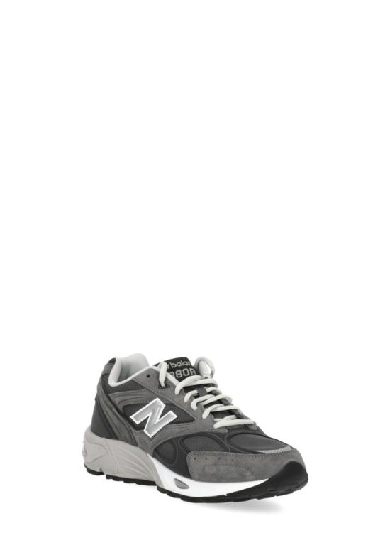26FW 뉴발란스 스니커즈 U880R3TRSLATE GREY MAGNET - NEW BALANCE