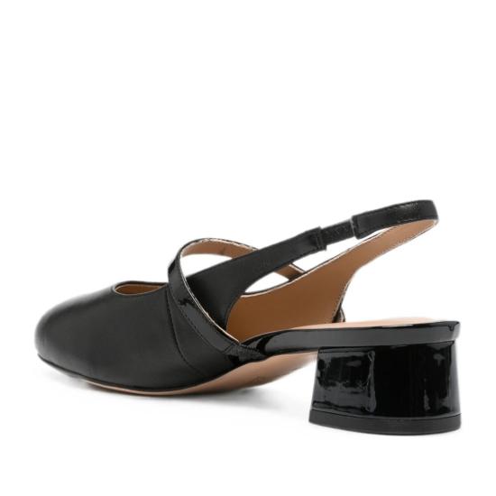 26SS 아드리아나 페레티 플랫 슈즈 AF6039 26123BLK Black - ADRIANNA FERETTI