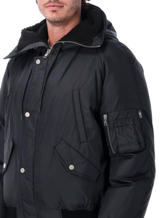 26FW MM6 메종마르지엘라 숏패딩 SH0AM0100M36018900 Black - MM6 MAISON MARGIELA