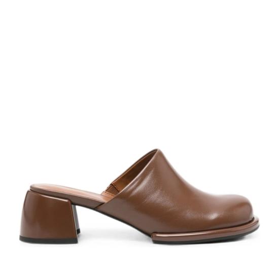 26SS 아드리아나 페레티 뮬/슬리퍼 AF6039 26137BRW Brown