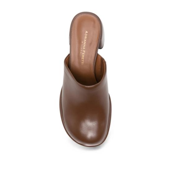 26SS 아드리아나 페레티 뮬/슬리퍼 AF6039 26137BRW Brown - ADRIANNA FERETTI