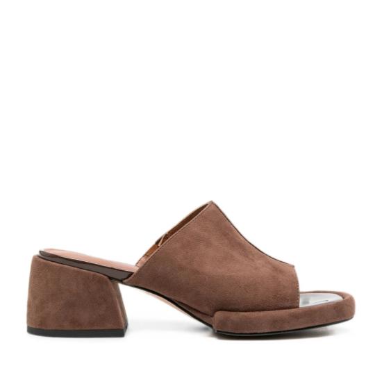 26SS 아드리아나 페레티 뮬/슬리퍼 AF6039 26131BRW Brown