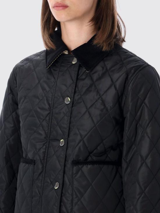 26FW 버버리 올드햄 크롭 퀼팅 자켓 8107465 Black - BURBERRY