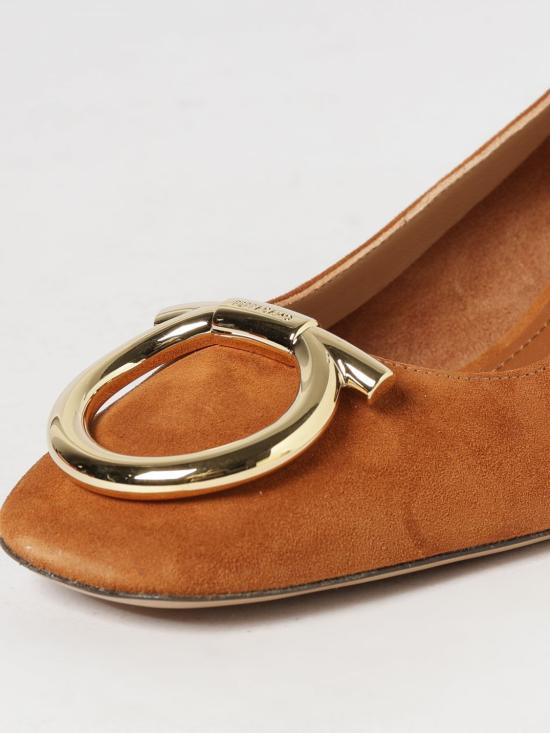 26FW 살바토레 페라가모 힐/펌프스 01K665 795135 005 Brown - SALVATORE FERRAGAMO