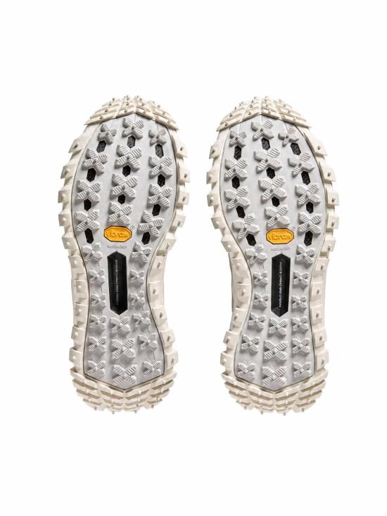 26FW 몽클레어 여성 트레일그립 에이펙스 크래프트 GTX 스니커즈 L209B4M00020M9884 92P GREY - MONCLER