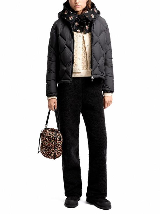 26FW 몽클레어 숏패딩 L20931A00087597YW 999 BLACK - MONCLER