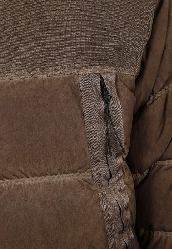 26FW 씨피 컴퍼니 숏패딩 21CMOW115A 006369S Brown - C.P. COMPANY