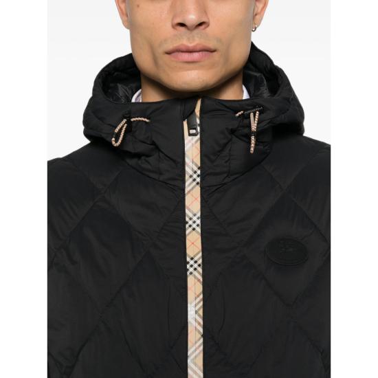 26FW 버버리 숏패딩 8130335 HESCOTT A1189 BLACK - BURBERRY