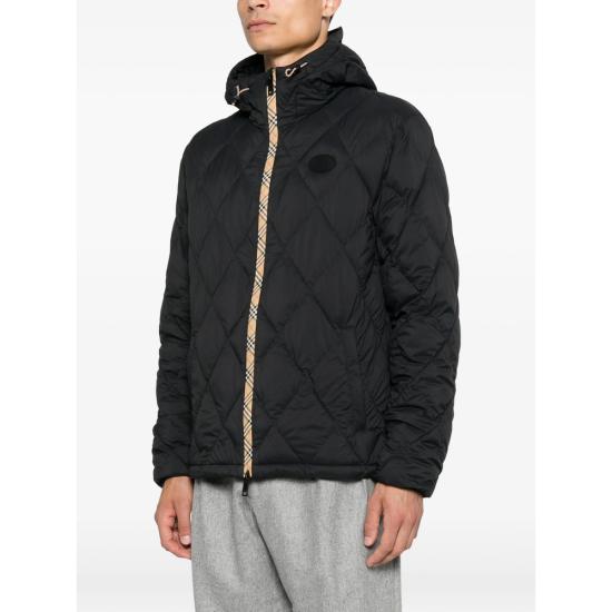 26FW 버버리 숏패딩 8130335 HESCOTT A1189 BLACK - BURBERRY