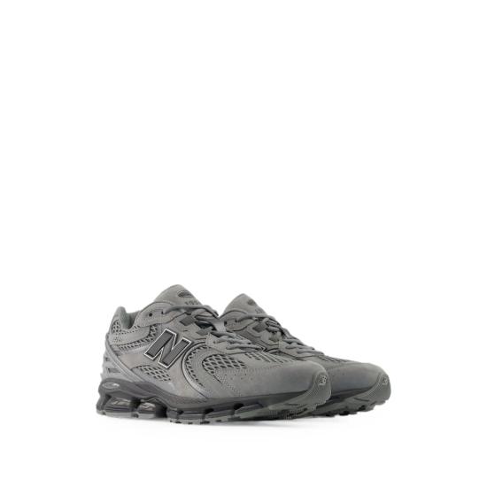 26FW 뉴발란스 스니커즈 U195438R GREY - NEW BALANCE