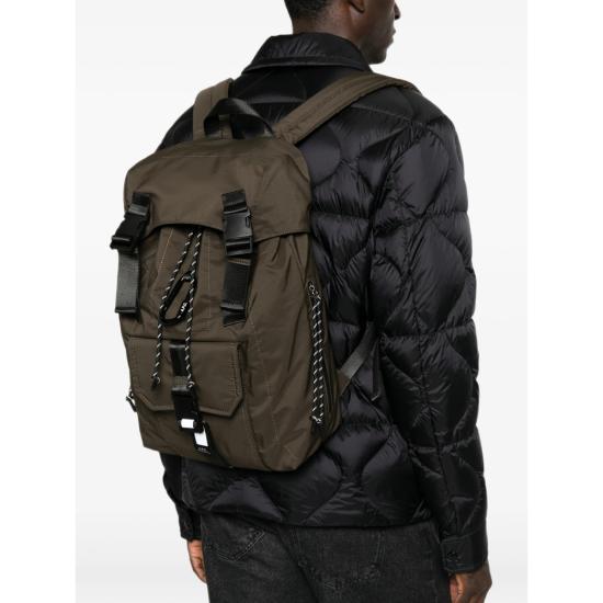 26FW 아페쎄 로고 프린트 버클 플랩 백팩 PAAGE H62631 JAD GREEN - A.P.C.