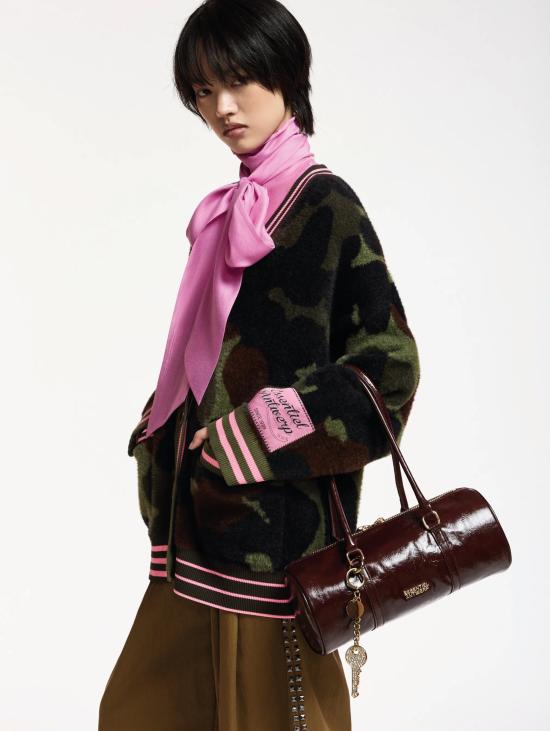 26FW 에센셜앤트워프 가디건 Maglia Camouflage Verde 소재의 카디건 오버 - ESSENTIEL ANTWERP