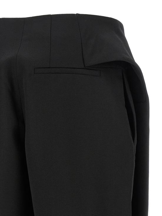 26FW 자크뮈스 숏팬츠 르 쇼트 큐비스토 버뮤다와 쇼트 블랙 - JACQUEMUS