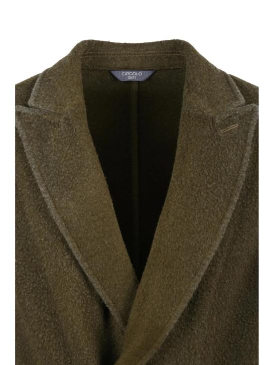 25FW 치르콜로1901 수트 자켓 클래식한 라펠과 질감 있는 마감 처리가 돋보이는 밀리터리 그린 컬러의 더블 브레스트 블레이저 - CIRCOLO 1901