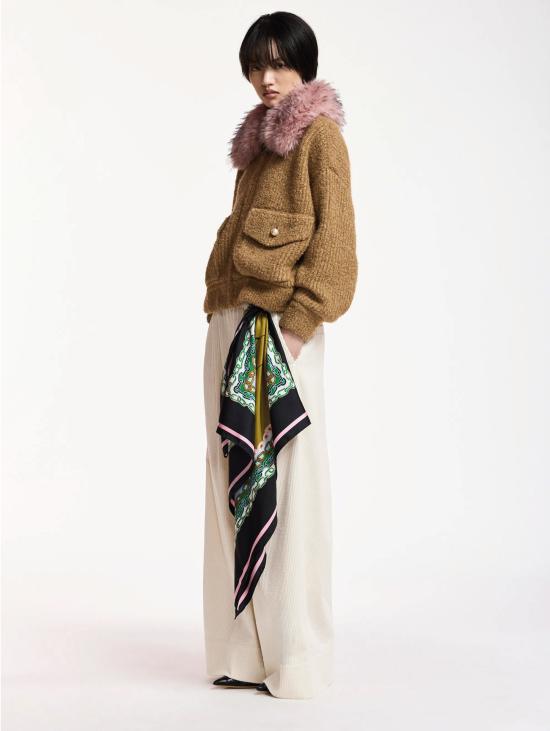 26FW 에센셜앤트워프 자켓 Maglia Bouclè con Pelliccia Removibile Cammello를 입은 폭격기 - ESSENTIEL ANTWERP