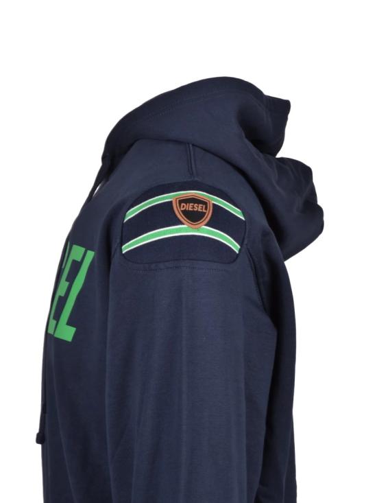 25FW 디젤 탑 강렬한 로고와 스포티한 디테일이 돋보이는 후드티 - DIESEL