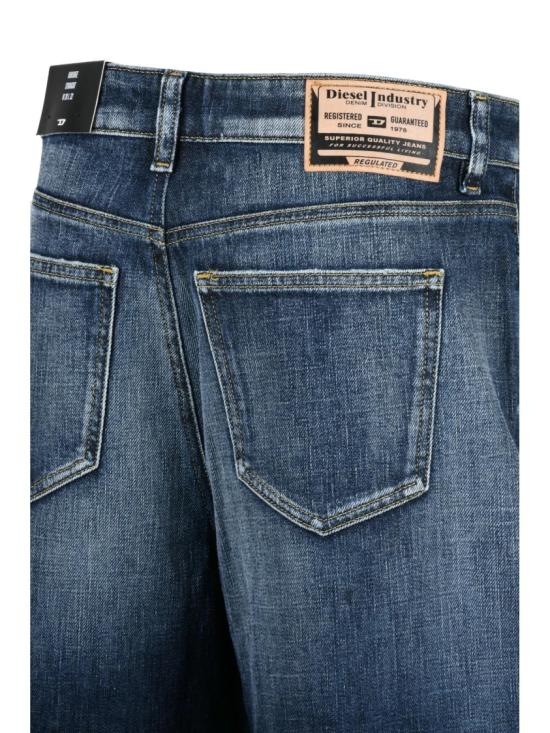 25FW 디젤 데님 팬츠 블루 코튼 블렌드 크라시 스트레이트 진 - DIESEL