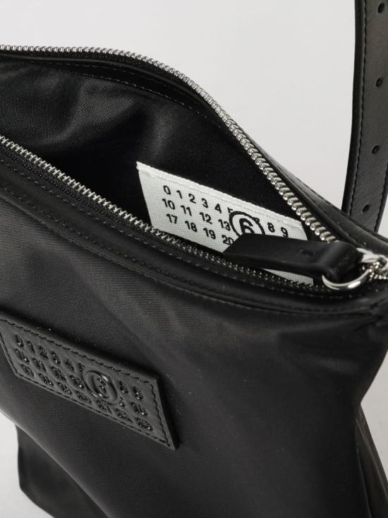 26FW MM6 메종마르지엘라 토트백 SB6WG0026DP9062 T8013 Black - MM6 MAISON MARGIELA