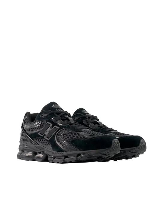 26FW 뉴발란스 스니커즈 4870717 Black - NEW BALANCE