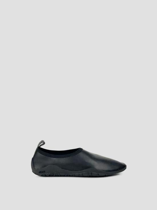 26FW 질샌더 로퍼 J32WS0072P7564 001 BLACK