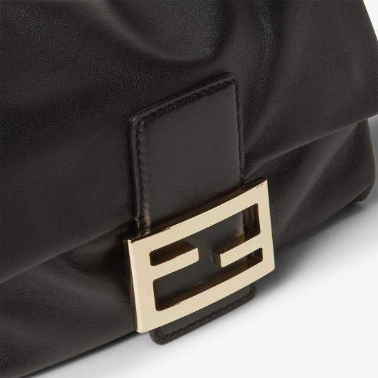26FW 펜디 바게트 소프트 스몰 백 8BR855B1ZKF0QA1 Black - FENDI