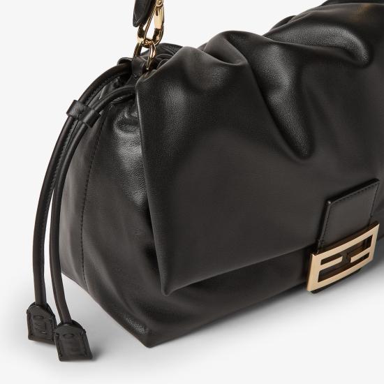 26FW 펜디 바게트 소프트 라지 백 바게트 소프트 라지 백 8BR857B1ZKF0QA1 Black - FENDI