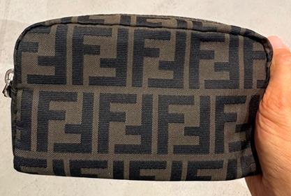 26FW 펜디 클러치/파우치 8N0216B16FF1PR4 Brown