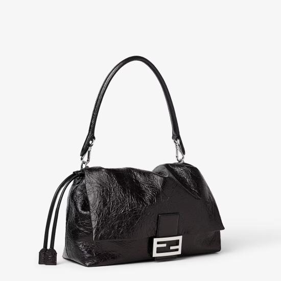26FW 펜디 바게트 소프트 대형 가죽 숄더백 바게트 소프트 대형 가죽 숄더백 8BR857B14MF0QA1 Black - FENDI