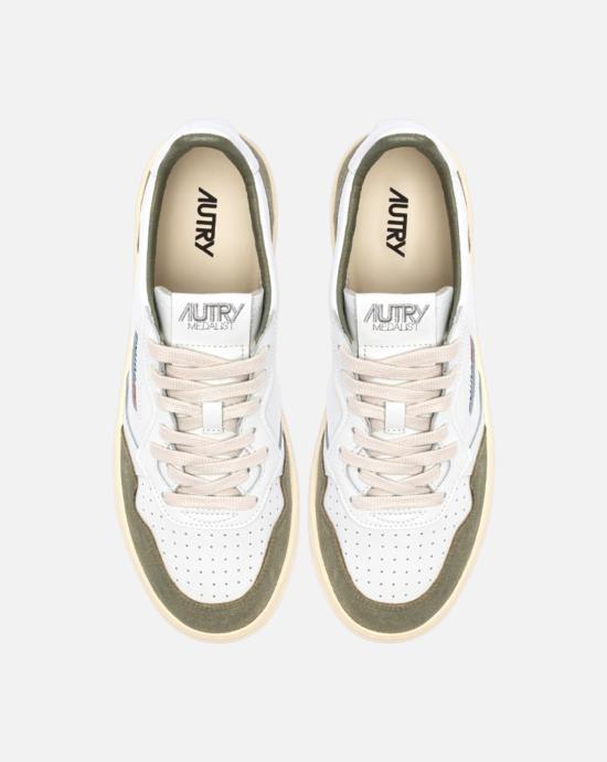  오트리 메달리스트 로우 스니커즈 AULM FT21 WHITE SMOKED GREEN White green - AUTRY
