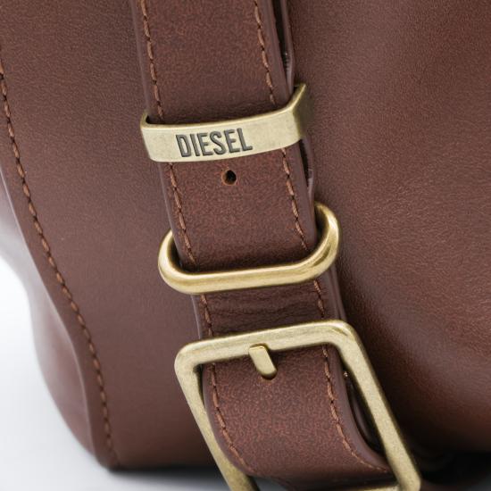 26FW 디젤 숄더백 X10926 P9497T2224 BROWN - DIESEL