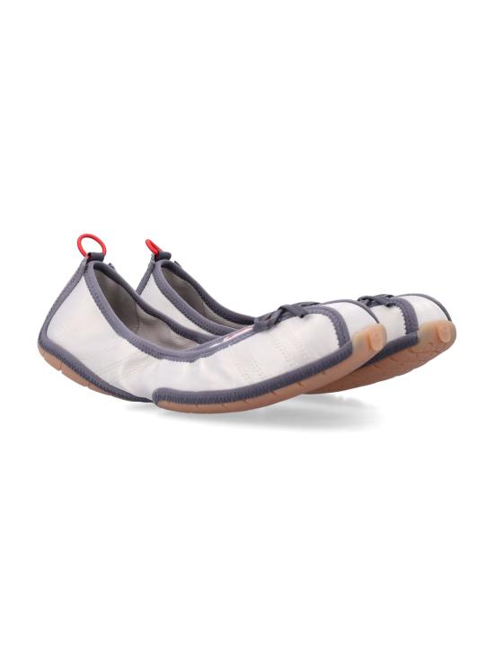 26FW 발렌시아가 플랫 슈즈 871962WBLLT 9145 EGGSH GRY NAVY RED - BALENCIAGA