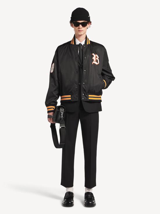 26FW 발렌시아가 봄버 자켓 A001YG TUO21 1000 BLACK DOM - BALENCIAGA