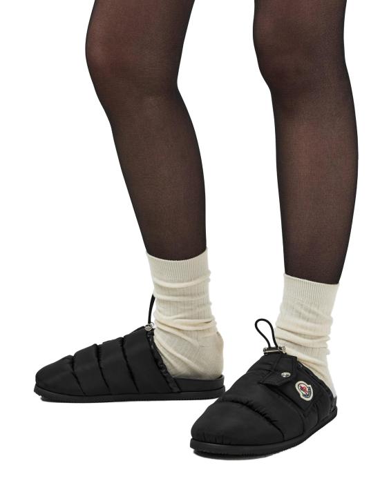26FW 몽클레어 몬 포켓 패딩 레더 뮬 K109B4M00040M5080999 BLACK - MONCLER