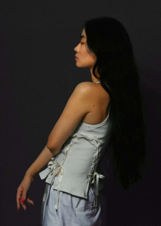  우리 오트 민소매 티셔츠 오리 오트 아이리스 탱크탑 - OORI OTT