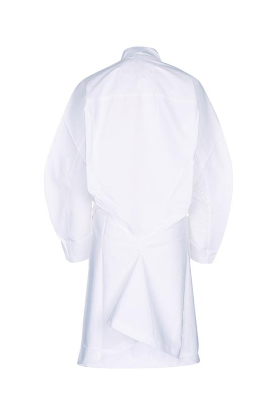 26FW 자크뮈스 원피스 DRW00862AW00351 100 WHITE - JACQUEMUS