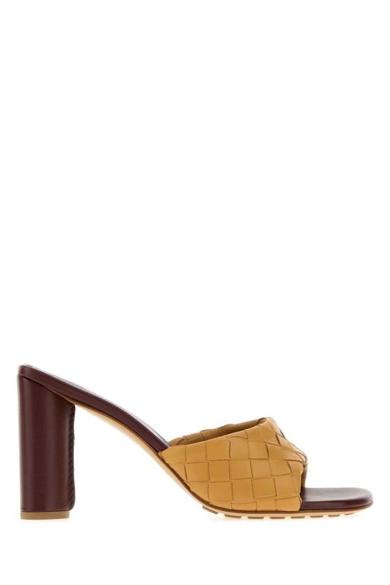 26FW 보테가베네타 리비아 뮬 리비아 뮬 A002RCV2ED2 2676 BEIGE