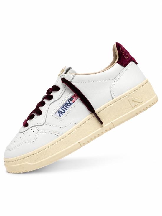 26FW 오트리 메달리스트 로우 레더 스니커즈 AULWVZ 01 LEA VELVLOGO WHT FIG - AUTRY