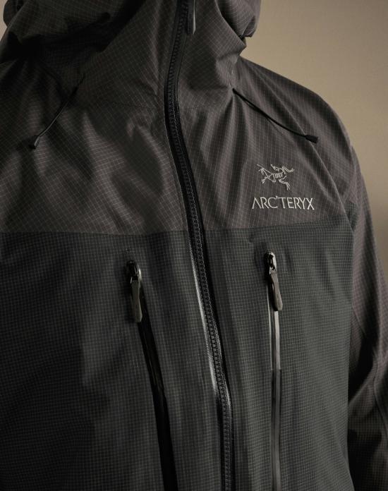 26FW 아크테릭스 자켓 AJQFM10932 GRAPHITE BLACK DOM - ARC`TERYX